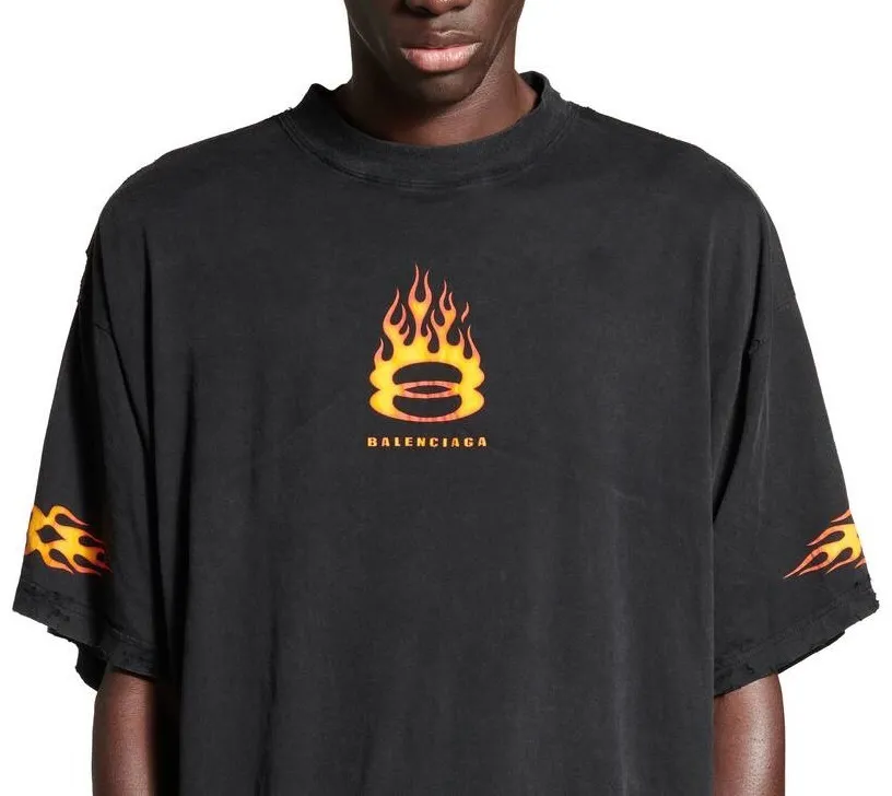 BALENCIAGA  |Men's Burning Unity T-shirt Oversized in Black