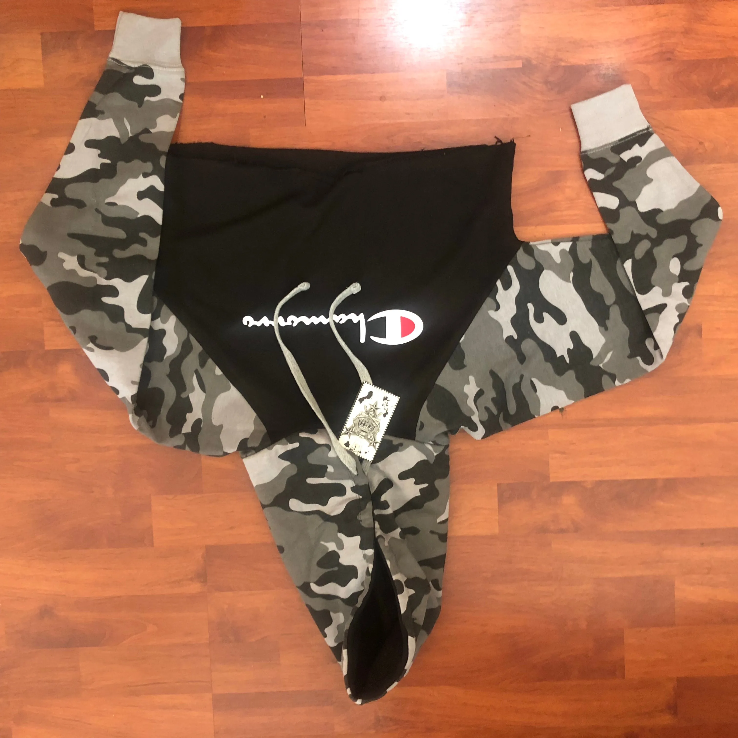 Chamorro Crop Top Hoodies