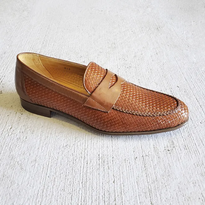 Gravati Classic Woven Penny Loafer