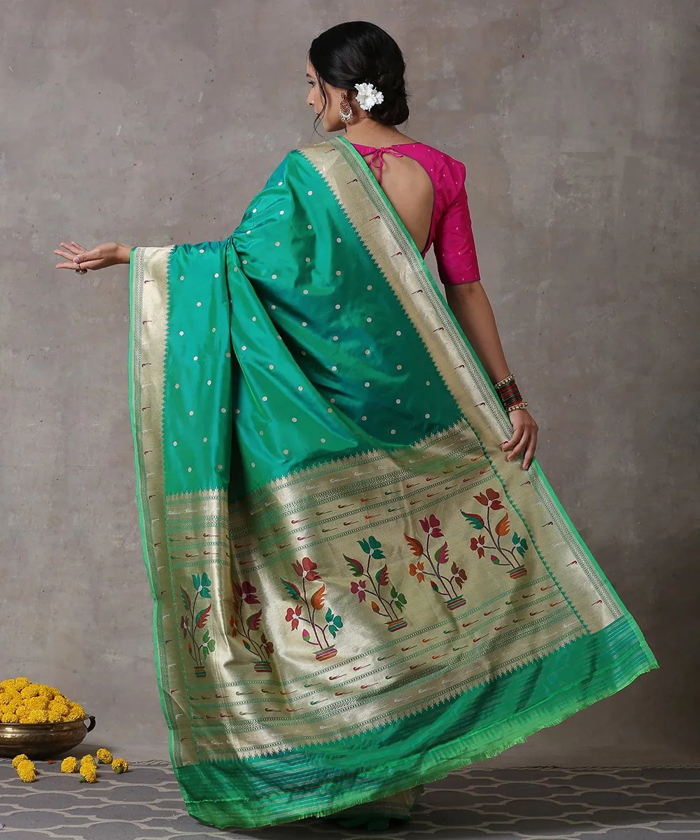 Handloom Emerald Green Pure Katan Silk Banarasi Saree With Paithani Border