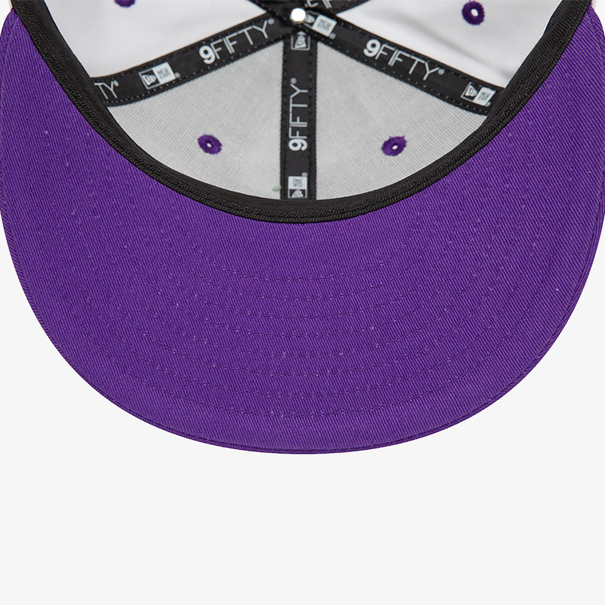 LA LAKERS CROWN WHITE 9FIFTY SNAPBACK CAP 'WHITE'