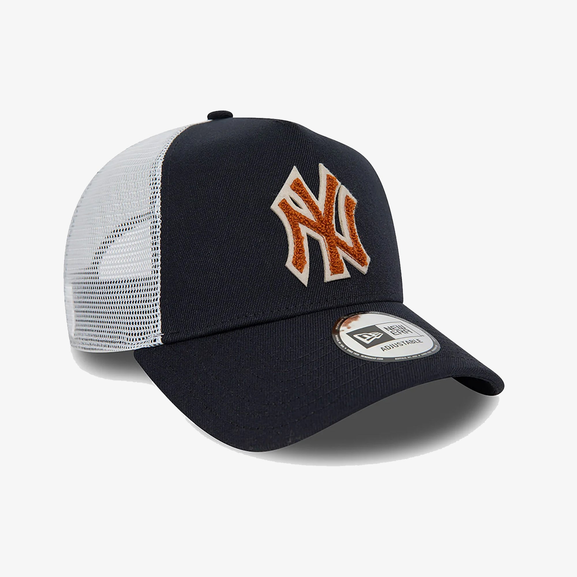 NEW YORK YANKEES BOUCLE NAVY TRUCKER CAP 'NAVY'