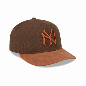 NEW YORK YANKEES MLB TWO TONE BROWN RETRO CROWN 9FIFTY STRAPBACK CAP 'BROWN'