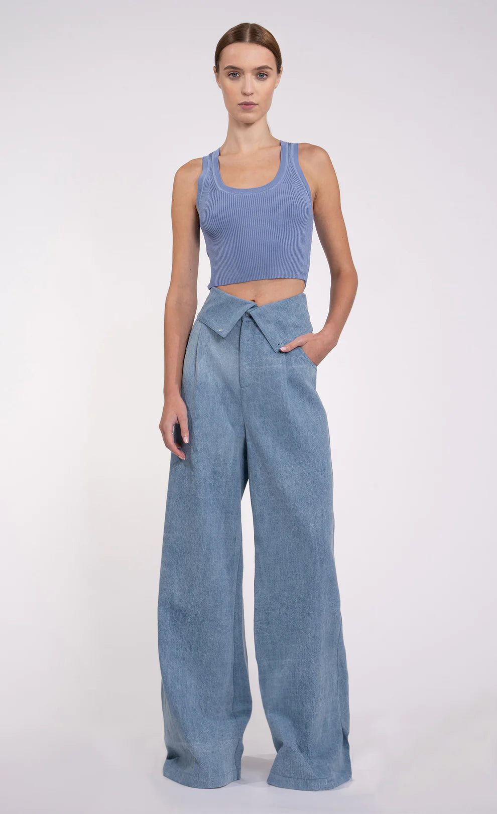 Nonchalant - Eve Crop - Blue