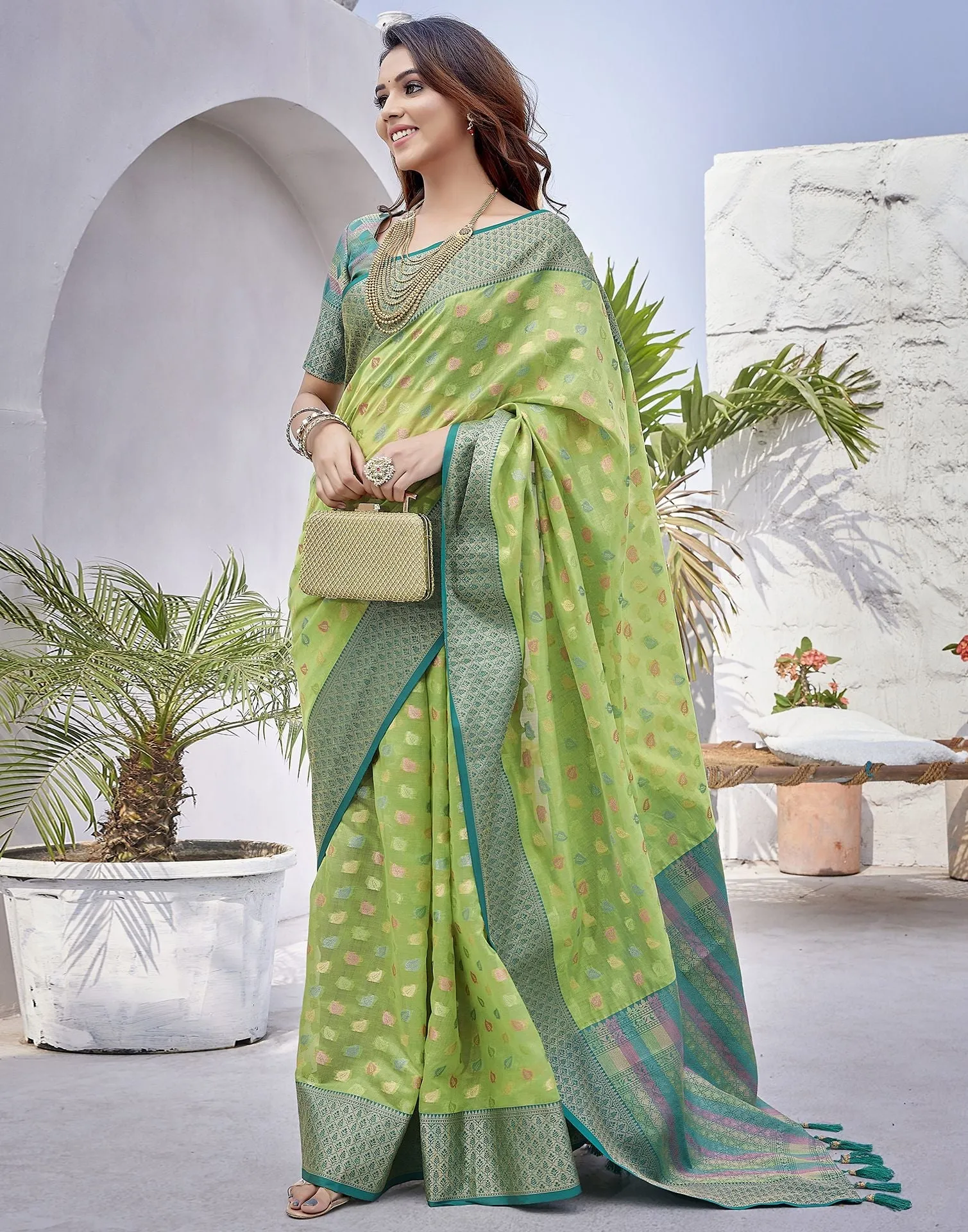 Rama Jacquard Organza Saree