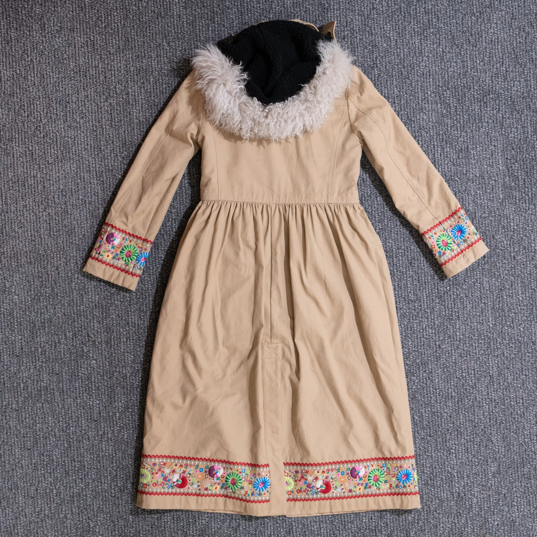 Red Valentino embroidery long coat