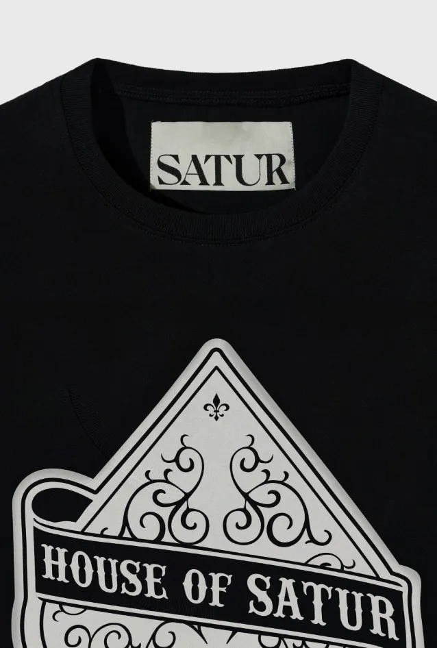 SATUR  |Unisex U-Neck Cotton Oversized Logo T-Shirts