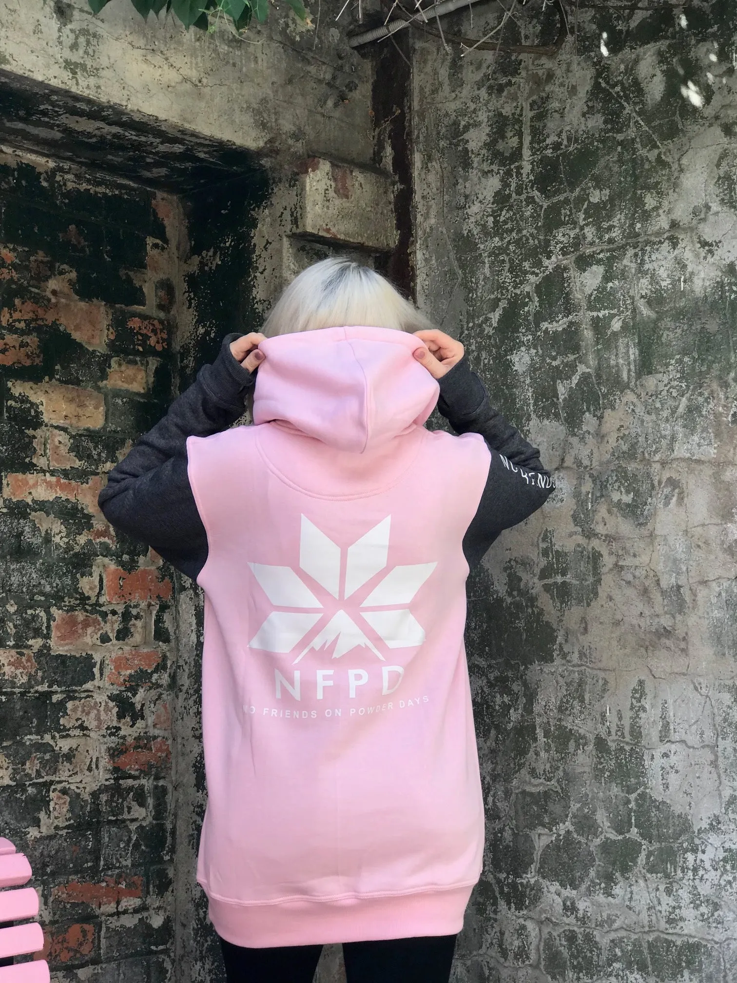 Tall Hoodie Baby Pink & Black - Unisex