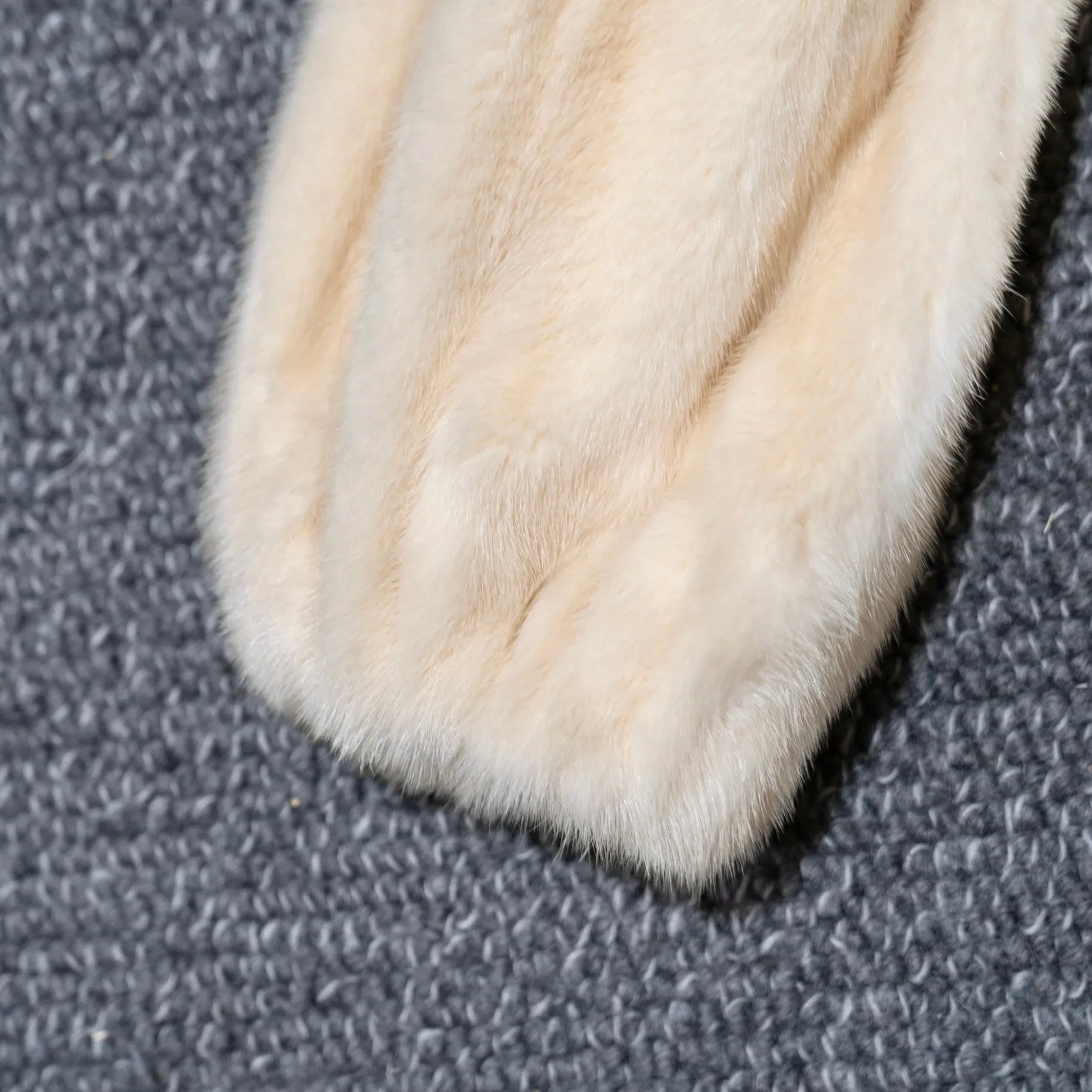 VTO mink coat