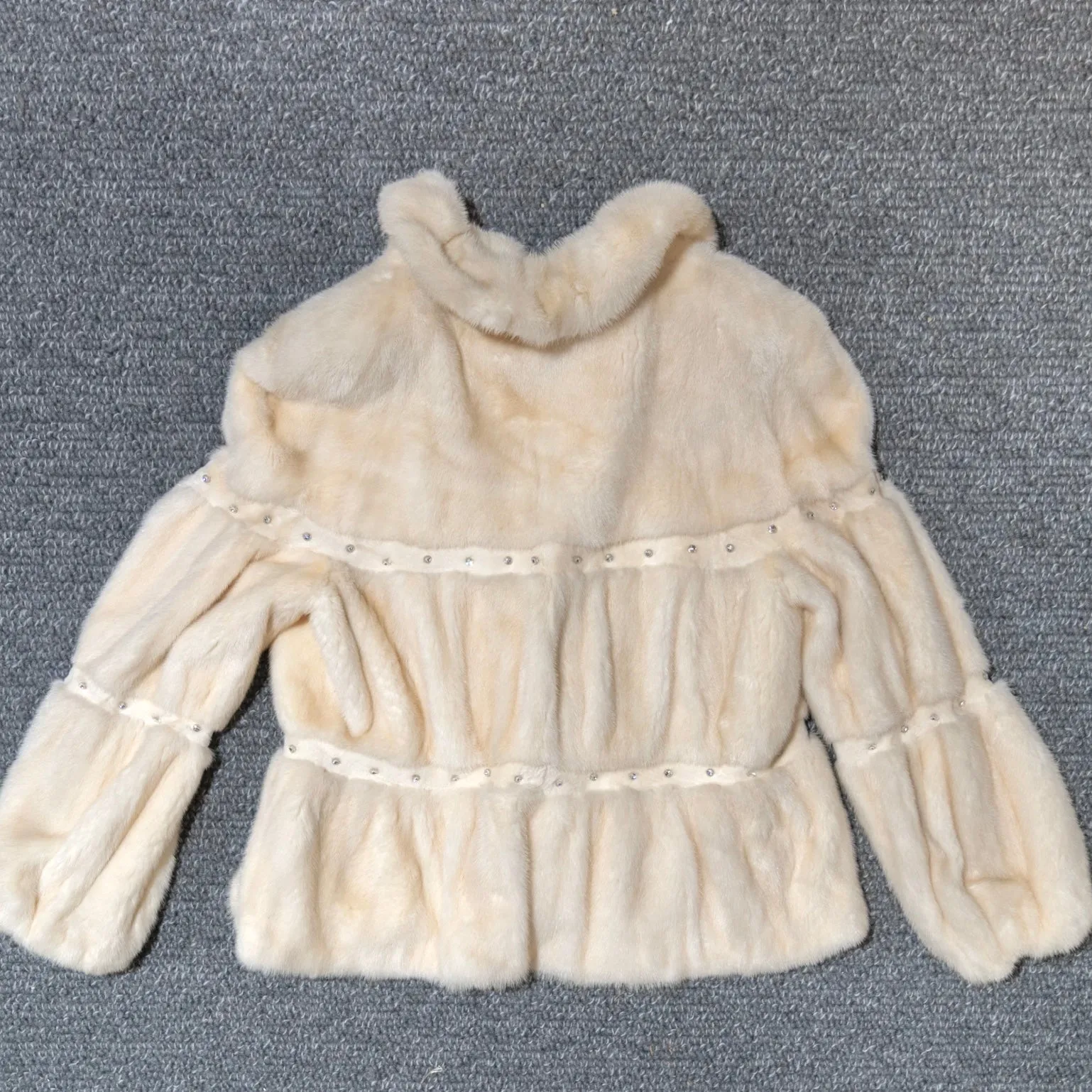 VTO mink coat