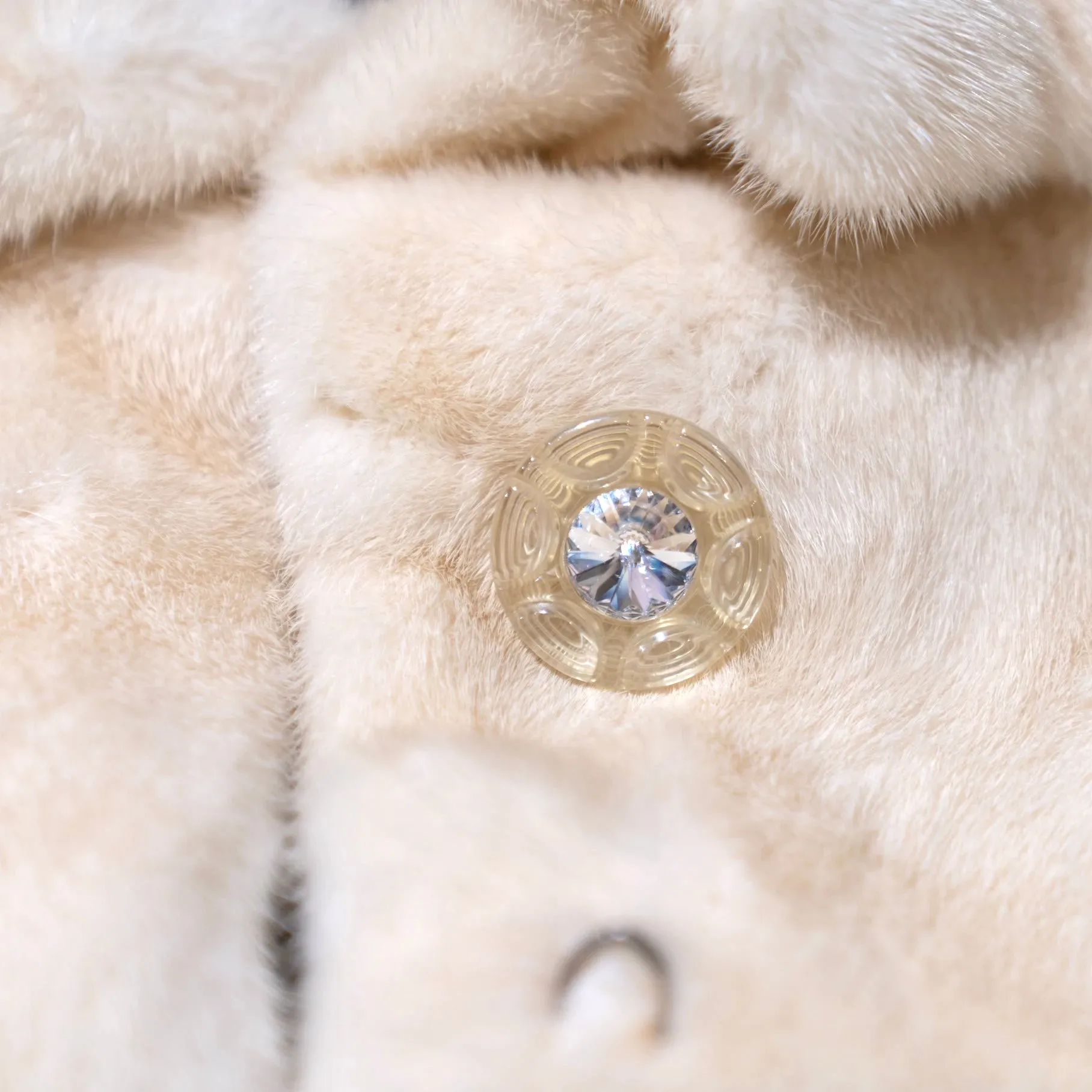 VTO mink coat