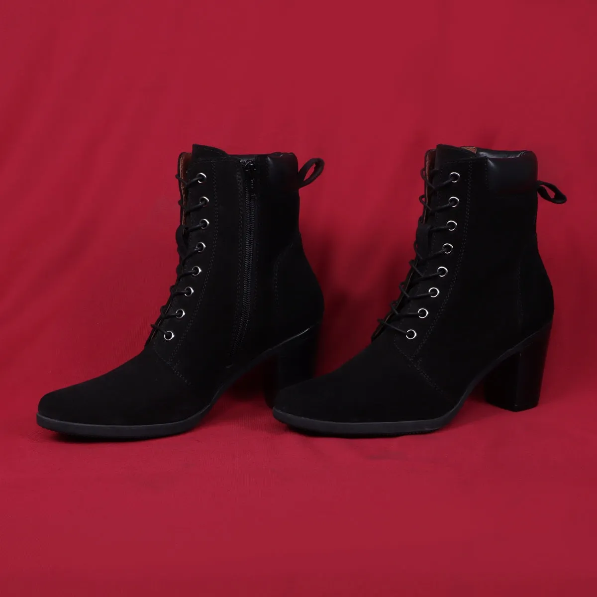 Women's Ankle Boot with pointed toe Black Suede leather