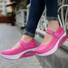 Women's Solid Pattern Rose Red Slip-on Round Toe Casual Shoes